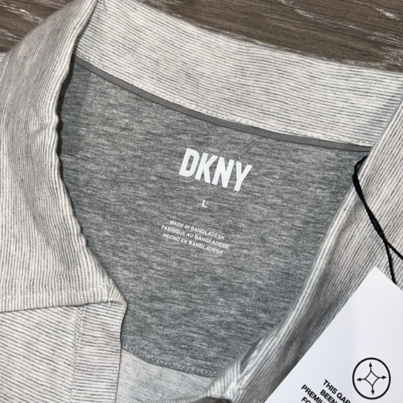 DKNY polo. Size L. NWT - Picture 3 of 5